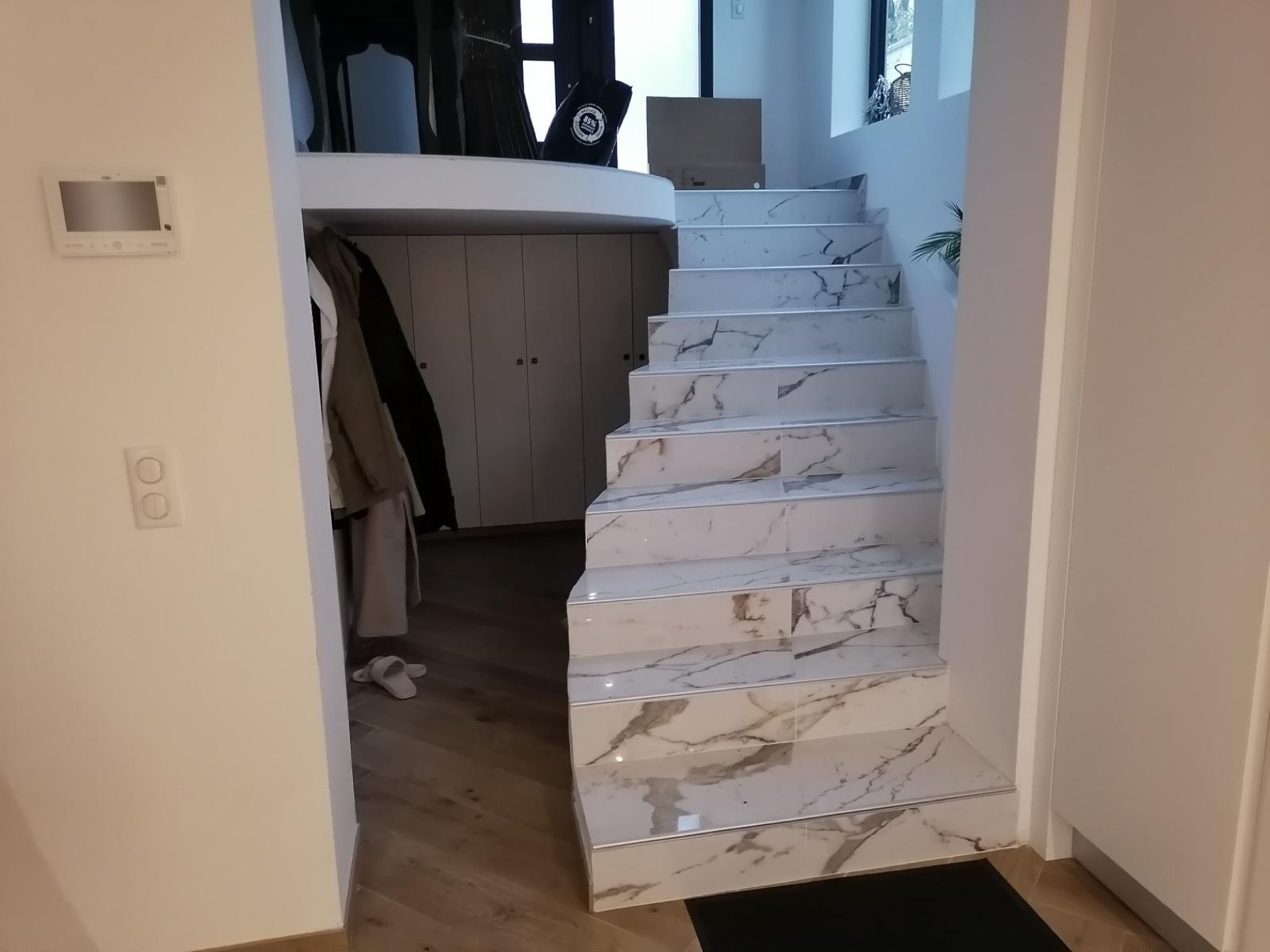 Escalier en marbre, détail — AC RENOV