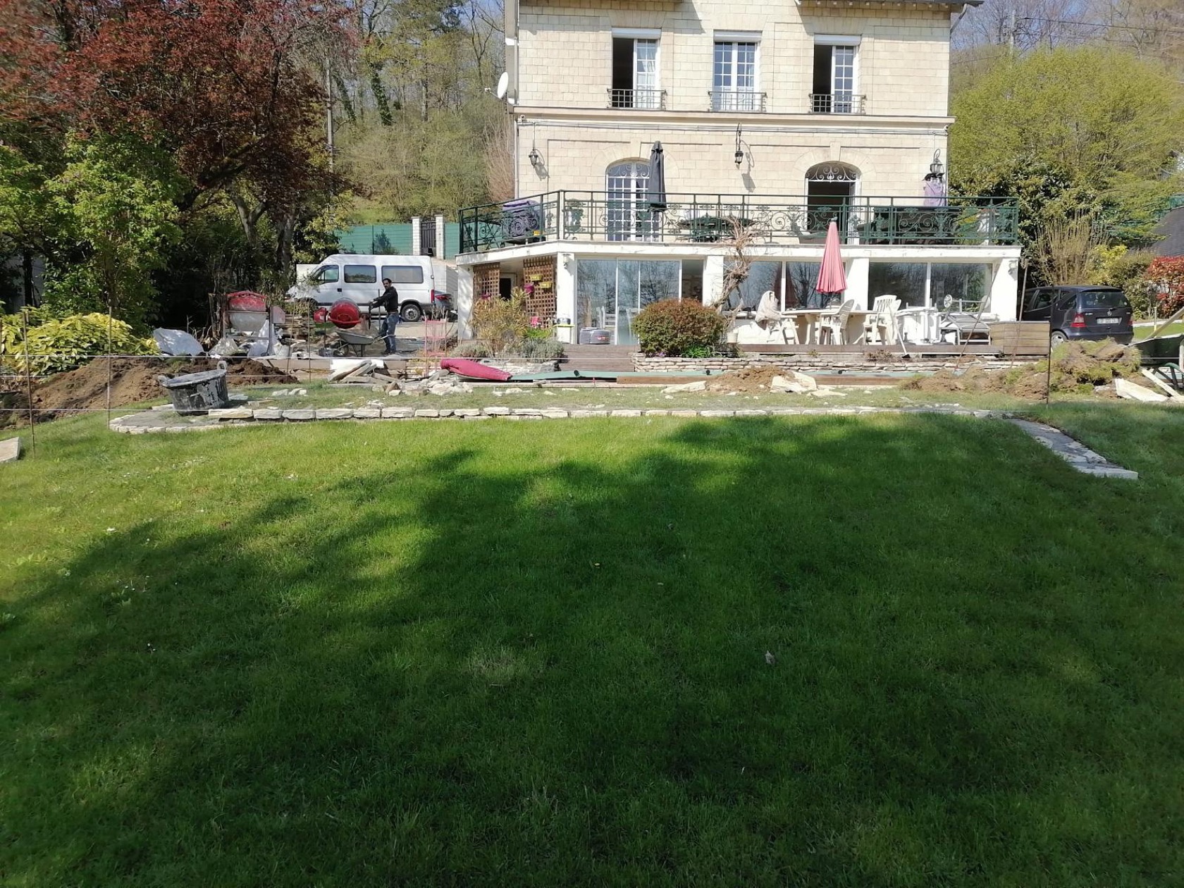 Rénovation extérieure — maison et abords