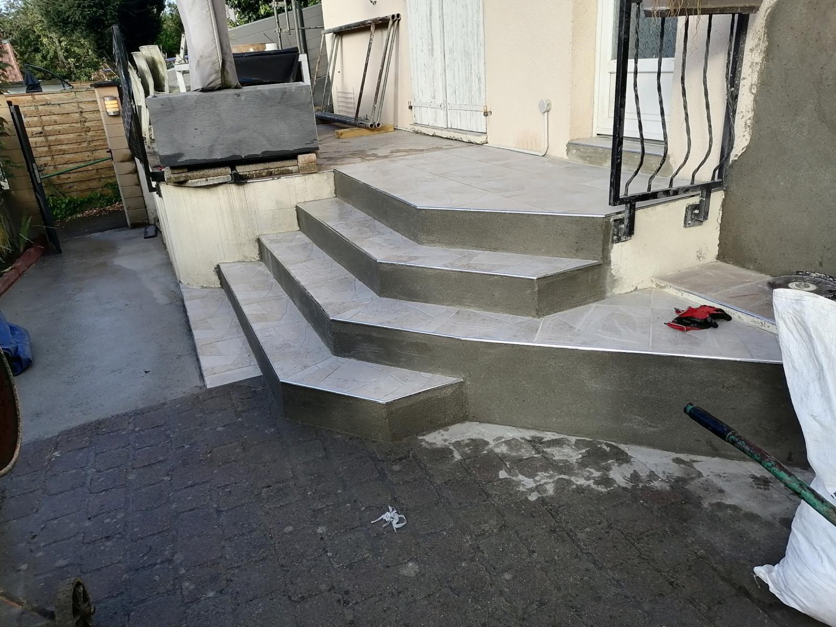 Escalier extérieur — AC RENOV